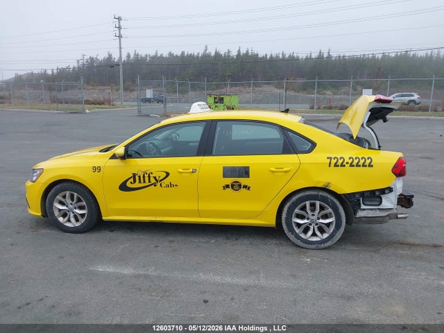 1VWAA7A33JC020954 Volkswagen Passat 2.0 Tsi Trendline+