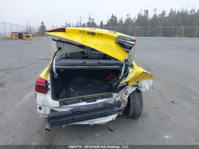 1VWAA7A33JC020954 Volkswagen Passat 2.0 Tsi Trendline+