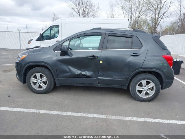 2019 Chevrolet Trax Lt მანქანა იყიდება აუქციონზე, vin: 3GNCJPSB5KL156582, აუქციონის ნომერი: 12603713