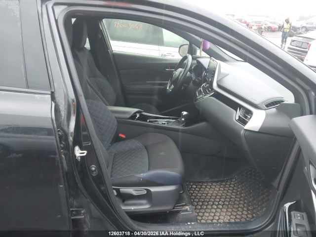 2021 Toyota C-hr Xle/le/night Shade/limited მანქანა იყიდება აუქციონზე, vin: JTNKHMBX2M1103404, აუქციონის ნომერი: 12603718