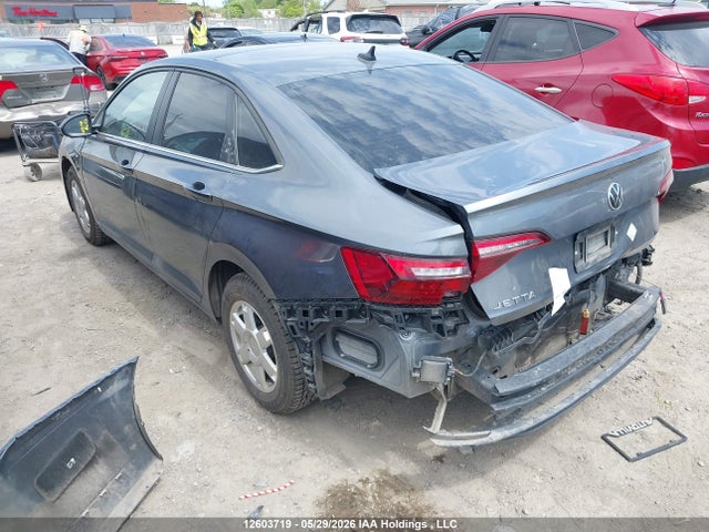 3VWGM7BU6RM051893 Volkswagen Jetta Highline