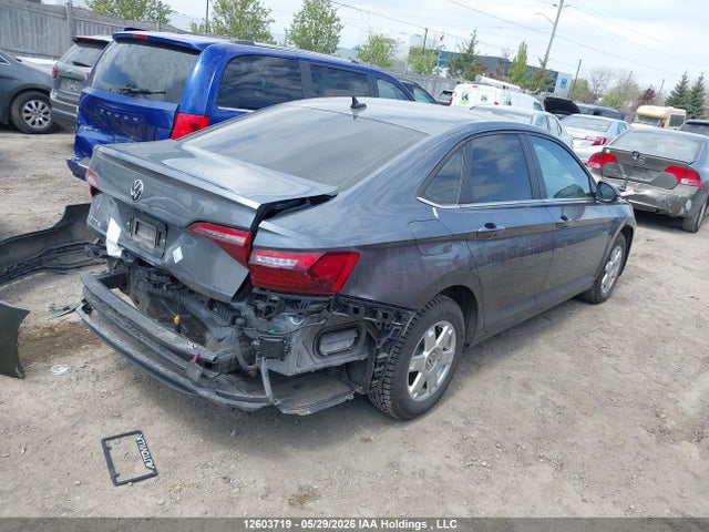 3VWGM7BU6RM051893 Volkswagen Jetta Highline