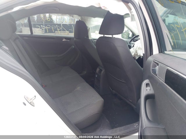3VWWA7AJ4FM249945 Volkswagen Jetta