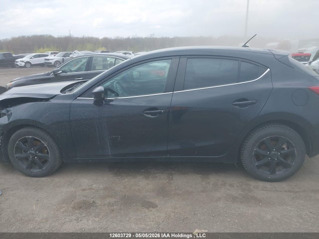 3MZBM1L7XFM175211 Mazda MAZDA3