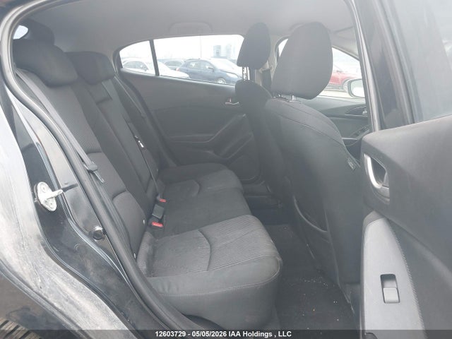 3MZBM1L7XFM175211 Mazda MAZDA3