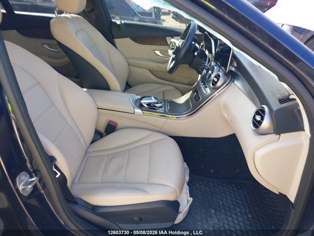55SWF8EBXKU318566 Mercedes-Benz C 300 4matic