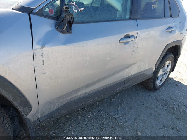 Продажа на аукционе авто 2021 Toyota Rav4 Xle, vin: 2T3R1RFV3MW233397, номер лота: 12603736