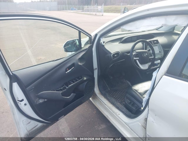 12603758 :رقم المزاد ، JTDKARFU2J3055022 vin ، 2018 Toyota Prius Technology مزاد بيع