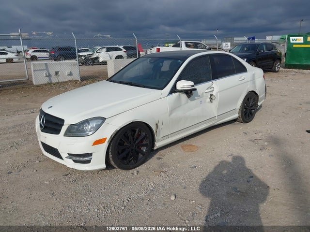 12603761 :رقم المزاد ، WDDGF8BB9CA732948 vin ، 2012 Mercedes-benz C 300 4matic مزاد بيع