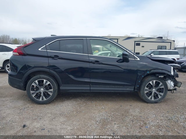 JA4ATUAA4NZ601225 Mitsubishi Eclipse Cross Es