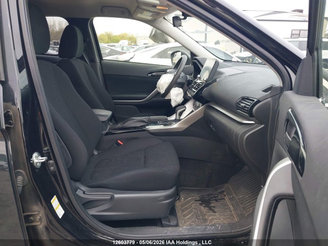 JA4ATUAA4NZ601225 Mitsubishi Eclipse Cross Es