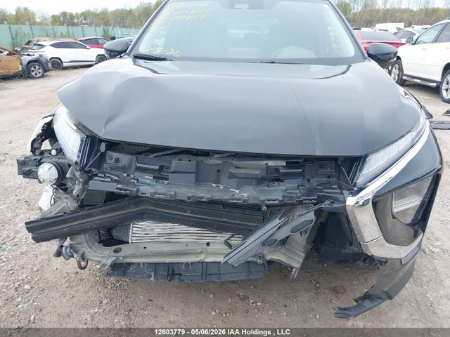 JA4ATUAA4NZ601225 Mitsubishi Eclipse Cross Es