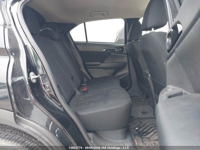 JA4ATUAA4NZ601225 Mitsubishi Eclipse Cross Es