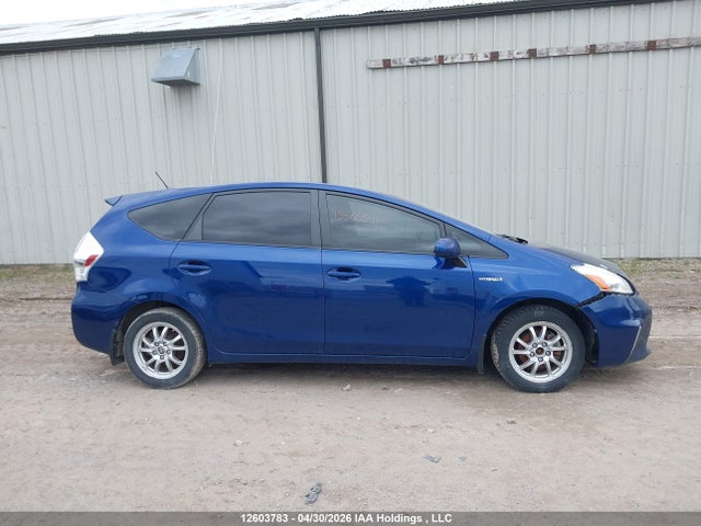 2013 Toyota Prius V მანქანა იყიდება აუქციონზე, vin: JTDZN3EU4D3207002, აუქციონის ნომერი: 12603783