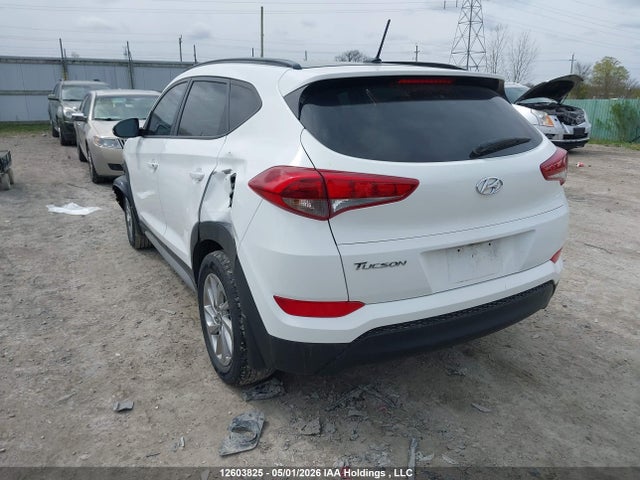 2017 Hyundai Tucson Se მანქანა იყიდება აუქციონზე, vin: KM8J33A47HU598263, აუქციონის ნომერი: 12603825