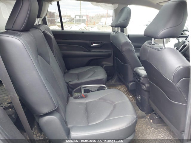 Продаж на аукціоні авто 2024 Toyota Grand Highlander, vin: 5TDAAAB57RS028985, номер лоту: 12603827