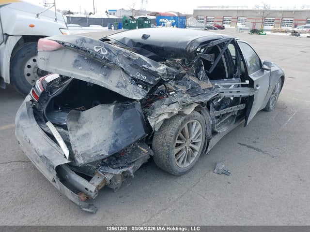 12561283 :رقم المزاد ، JN1CV7AR8JM280588 vin ، 2018 Infiniti Q50 2.0t Luxe مزاد بيع
