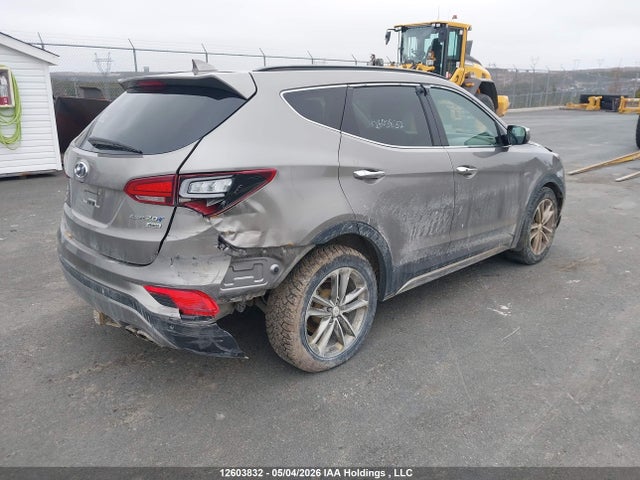 2017 Hyundai Santa Fe Sport 2.0t Limited მანქანა იყიდება აუქციონზე, vin: 5XYZUDLA8HG392559, აუქციონის ნომერი: 12603832