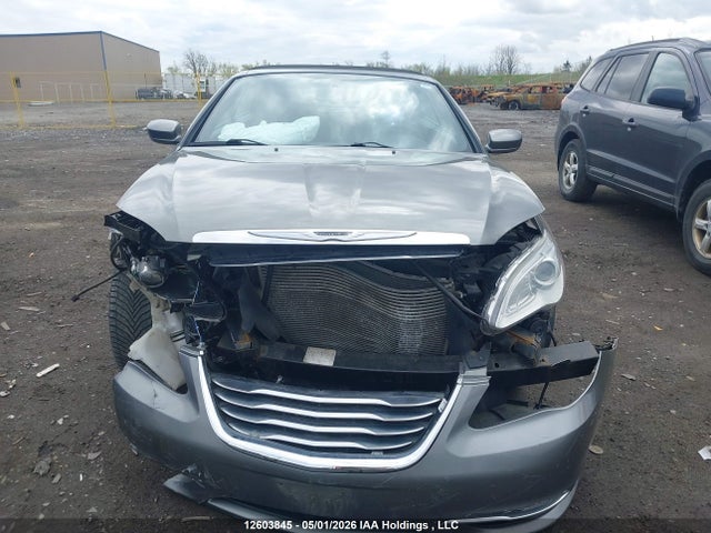 Продажа на аукционе авто 2013 Chrysler 200 Touring, vin: 1C3BCBEG7DN758125, номер лота: 12603845