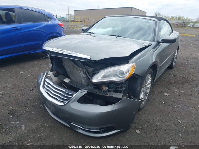 Продажа на аукционе авто 2013 Chrysler 200 Touring, vin: 1C3BCBEG7DN758125, номер лота: 12603845