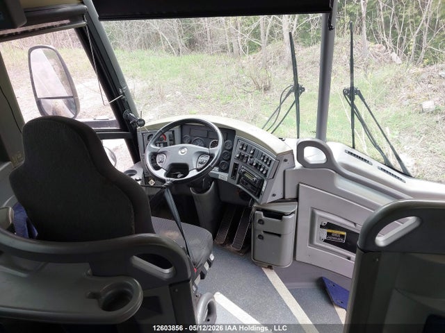 Продажа на аукционе авто 2009 Motor Coach Industries Transit Bus, vin: 2MG3JMEA49W065088, номер лота: 12603856