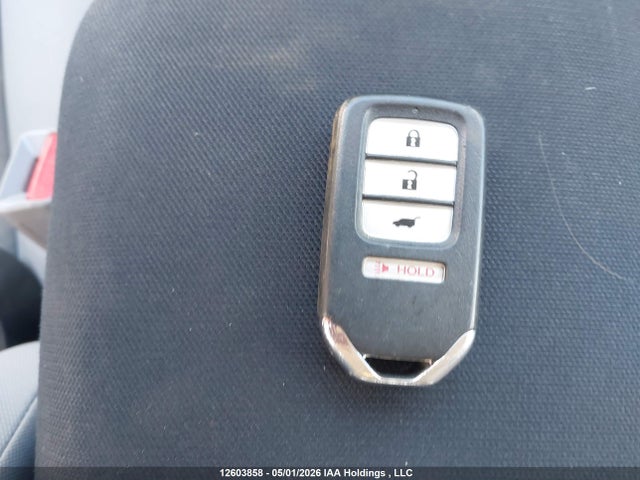 2HKRM4H4XGH128916 Honda CR-V SE