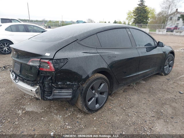 12603874 :رقم المزاد ، 5YJ3E1EB7NF179306 vin ، 2022 Tesla Model 3 Long Range مزاد بيع