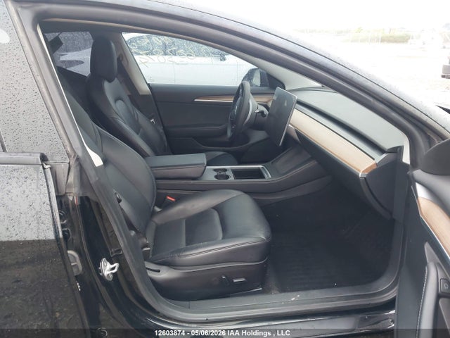 12603874 :رقم المزاد ، 5YJ3E1EB7NF179306 vin ، 2022 Tesla Model 3 Long Range مزاد بيع
