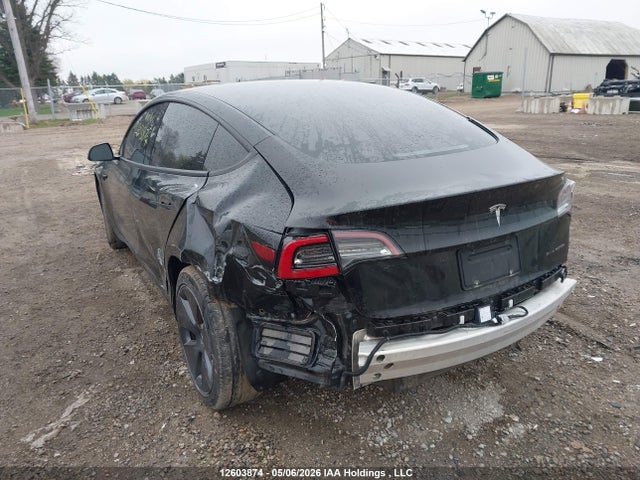 12603874 :رقم المزاد ، 5YJ3E1EB7NF179306 vin ، 2022 Tesla Model 3 Long Range مزاد بيع