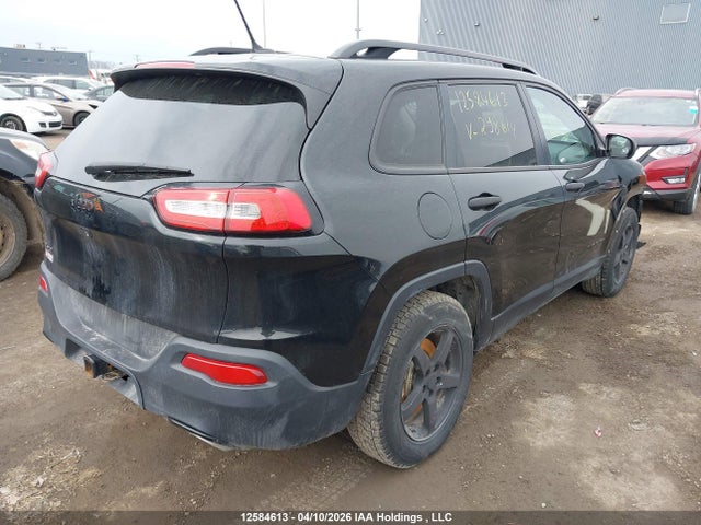1C4PJMAS6GW298614 Jeep Cherokee Sport