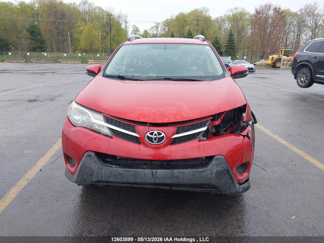 2T3BFREV1FW363377 Toyota RAV4 LE
