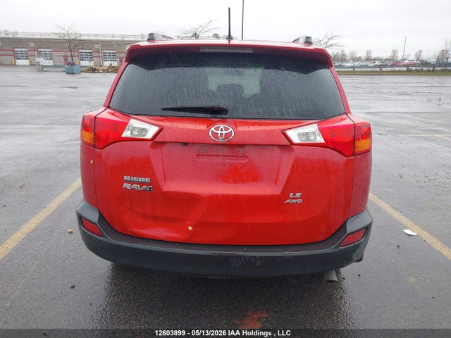 2T3BFREV1FW363377 Toyota RAV4 LE