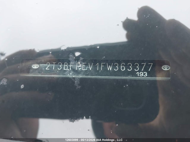 2T3BFREV1FW363377 Toyota RAV4 LE