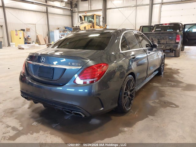 55SWF8HB1GU140257 Mercedes-Benz Amg C 63 S