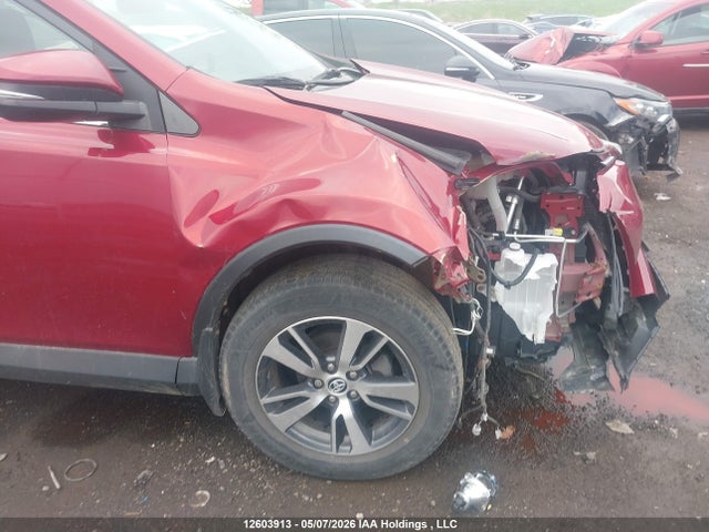 12603913 :رقم المزاد ، 2T3BFREVXJW843300 vin ، 2018 Toyota Rav4 مزاد بيع