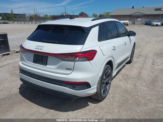 2024 Audi Q4 E-tron მანქანა იყიდება აუქციონზე, vin: WA1K2AFZ7RP010490, აუქციონის ნომერი: 12603915