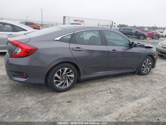 Продажа на аукционе авто 2017 Honda Civic Ex, vin: 2HGFC2F86HH022300, номер лота: 12603922