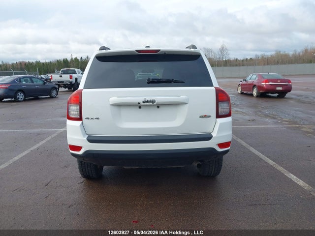 1C4NJDABXGD556121 Jeep Compass Sport/north