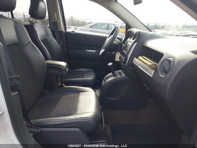 1C4NJDABXGD556121 Jeep Compass Sport/north