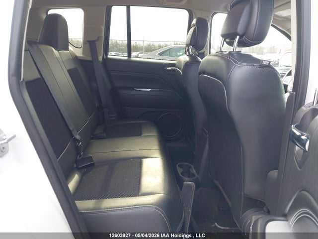 1C4NJDABXGD556121 Jeep Compass Sport/north