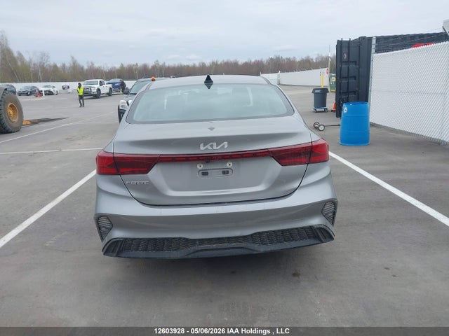 3KPF24AD6PE577906 KIA Forte Lx/lxs