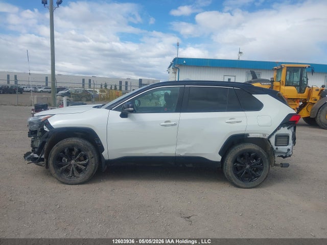 Toyota RAV4 XSE 2022 2T35WRFV9NW146962 Image 15