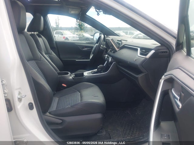 Toyota RAV4 XSE 2022 2T35WRFV9NW146962 Image 5
