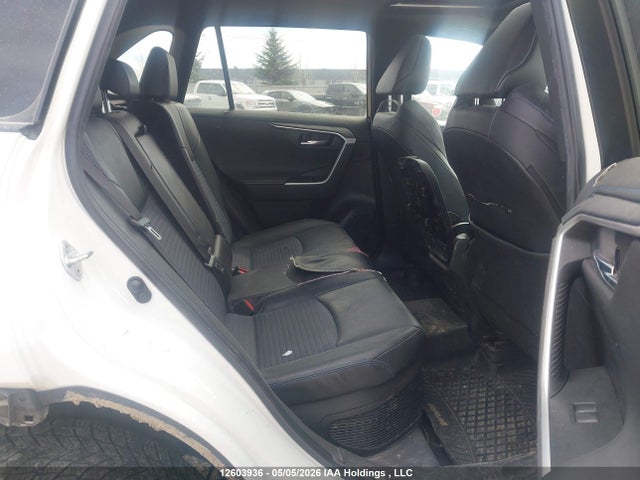 Toyota RAV4 XSE 2022 2T35WRFV9NW146962 Image 8
