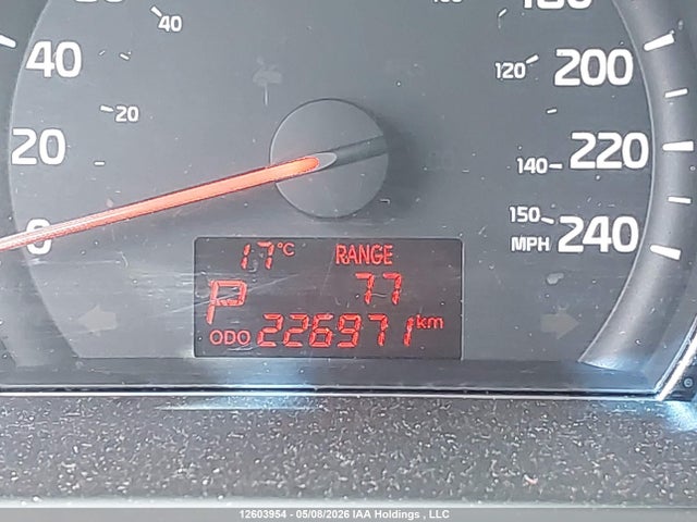 5XYKTDA7XEG472825 KIA SORENTO LX