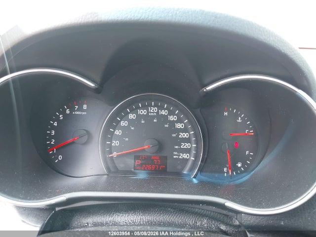 5XYKTDA7XEG472825 KIA SORENTO LX