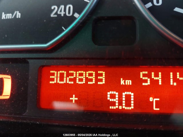 12603955 :رقم المزاد ، WBAEW53424PG11063 vin ، 2004 Bmw 330xi مزاد بيع
