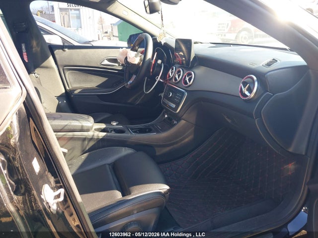 WDDSJ4GB9JN685114 Mercedes-Benz CLA 250 4MATIC