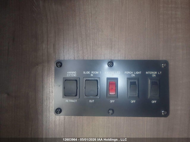 12603964 :رقم المزاد ، 4X4TSVV26G2474736 vin ، 2016 Forest River Surveyor 200mble مزاد بيع