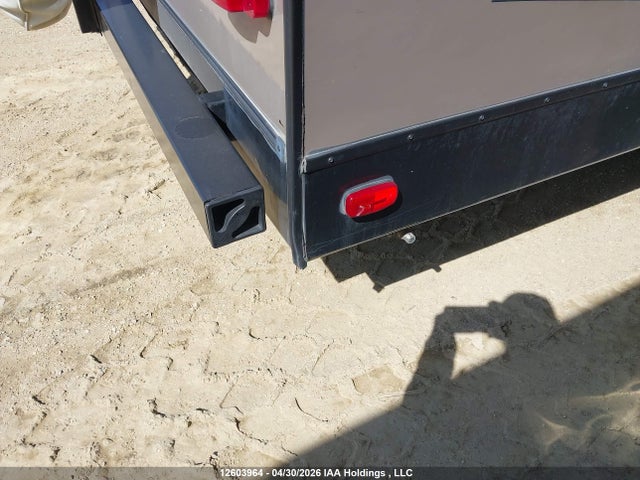 12603964 :رقم المزاد ، 4X4TSVV26G2474736 vin ، 2016 Forest River Surveyor 200mble مزاد بيع